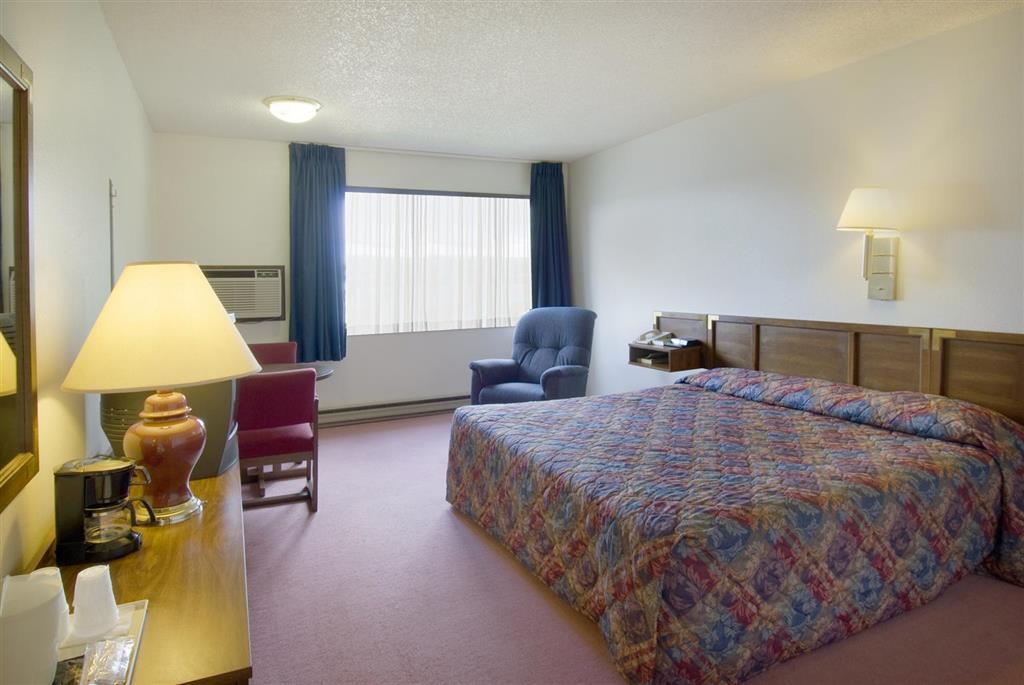 Americas Best Value Inn Laramie Phòng bức ảnh