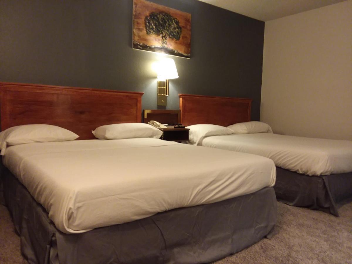 Americas Best Value Inn Laramie Ngoại thất bức ảnh